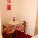 Hotell Le Colibri 2*