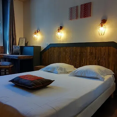 Hotell Le Colibri Aix-les-Bains
