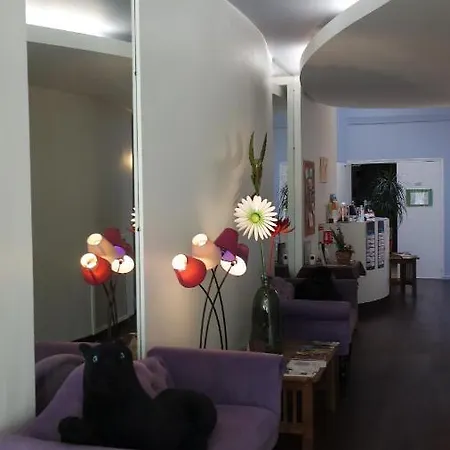 Hotel Le Colibri Aix-les-Bains